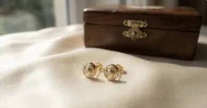 Apa itu Emas Giwang?