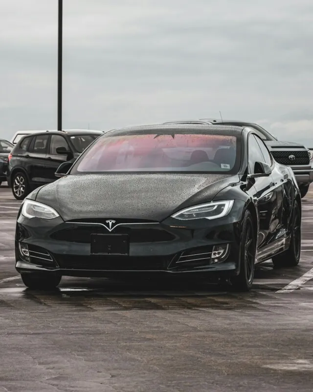 Gambar Harga Saham Tesla (TSLA) Hari Ini 15 Juli 2026: Naik ke $396,18