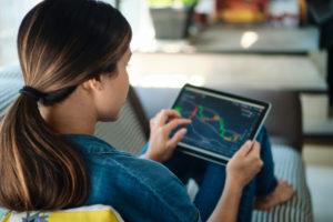 Tips Trading Untuk Pemula; Kapan Harus Membeli dan Menjual?