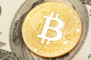 Bitcoin di Persimpangan: Menuju Rp1,74 Miliar atau Rp1,42 Miliar Selanjutnya?