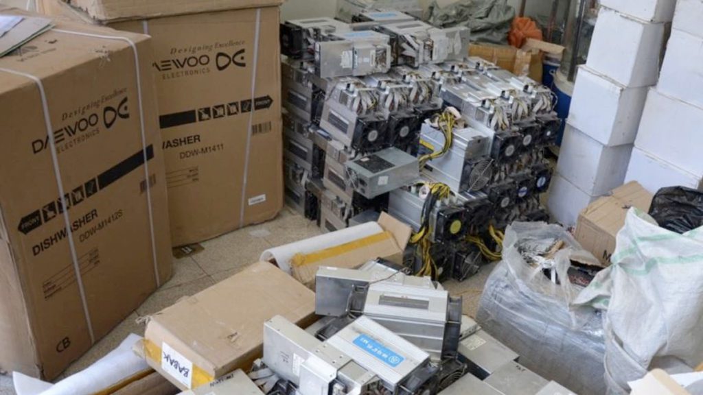 Iran Returns 150,000 Confiscated Mining Rigs to Bitcoin Miners! Signal of Support for Crypto?