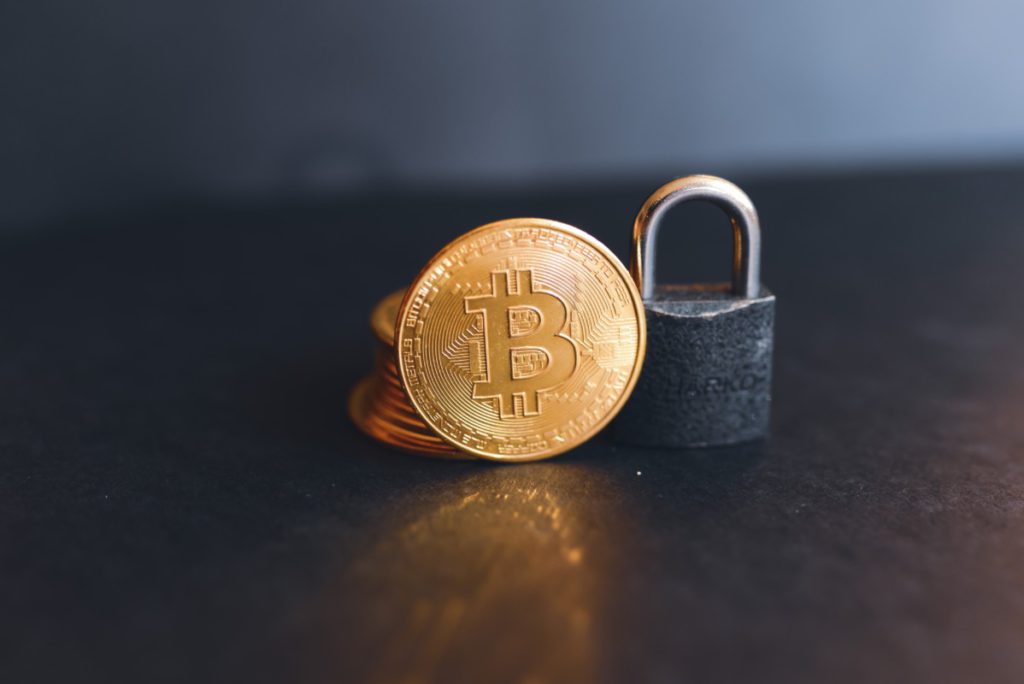 Bitcoin pembayaran crypto populer