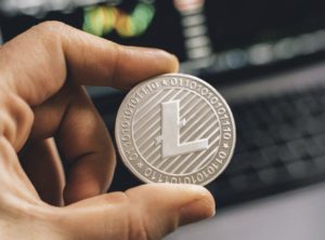 Litecoin: Aktivitas Whale Melonjak, Transaksi Harian Capai $2,85 Miliar! LTC Segera Meroket?