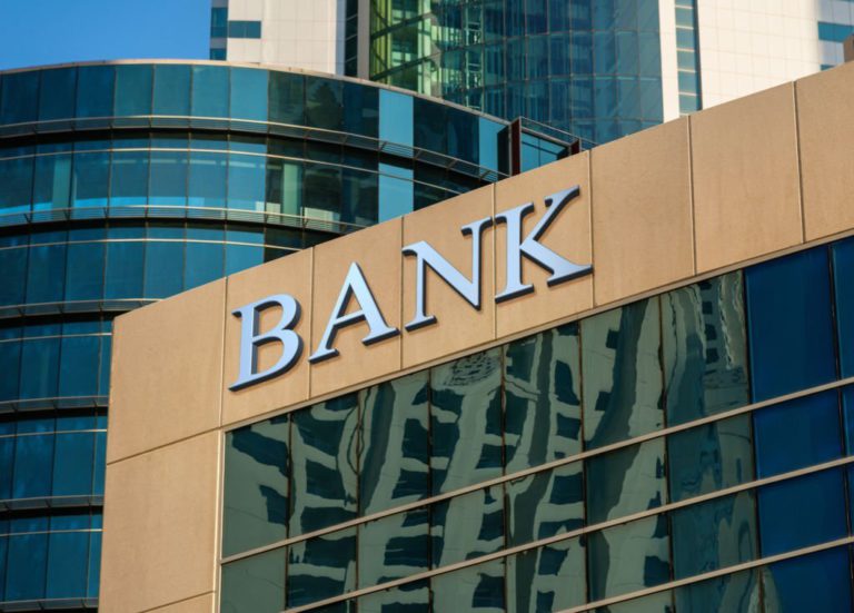 perbedaan bank syariah dan bank konvensional