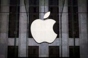 Analis Wall Street Menaikkan Target Harga Saham Apple Jadi $350 Berkat Strategi AI Terbaru!