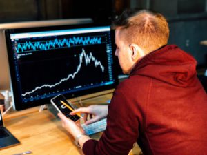 Money Flow Index: Indikator, Rumus dan Kelebihannya!