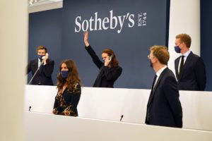 Sotheby’s Rangkul NFT dengan Program Seni Generatif On-Chain!