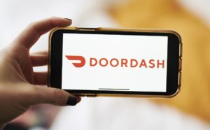 Peluang Investasi Menarik di Opsi Saham DoorDash untuk November!