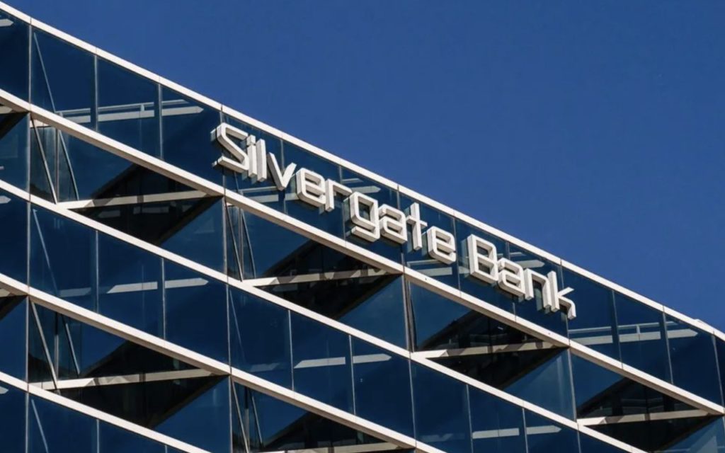 penyebab runtuhnya silvergate bank