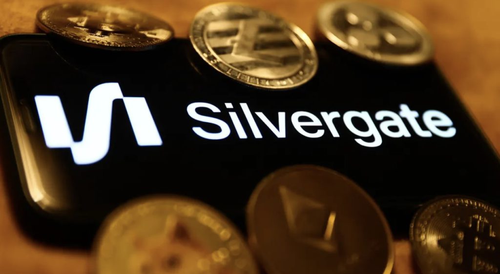 penyebab runtuhnya silvergate bank