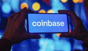 Strategi Coinbase Mengguncang Dunia Crypto dengan Rollup Base! Apa yang Terjadi?