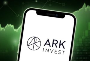 Transparansi ETF Bitcoin ARKB Meningkat dengan Integrasi Chainlink!