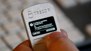 Akun Twitter Trezor Diretas dan Promosikan Penipuan Kripto, Kok Bisa?