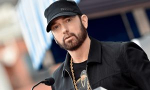 Eminem Beri Petunjuk Kolaborasi dengan Crypto.com dalam Postingan Media Sosial