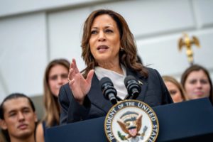 Stand With Crypto Hapus Dukungan Kamala Harris, Kontroversi di Balik Penilaian Pro-Kripto!