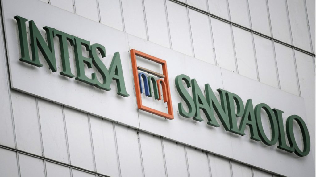 intesa sanpaolo beli bitcoin