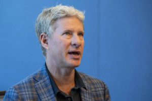 Chris Larsen Transfer $26 Juta XRP ke Coinbase, Apakah Ia Berencana Menjual?