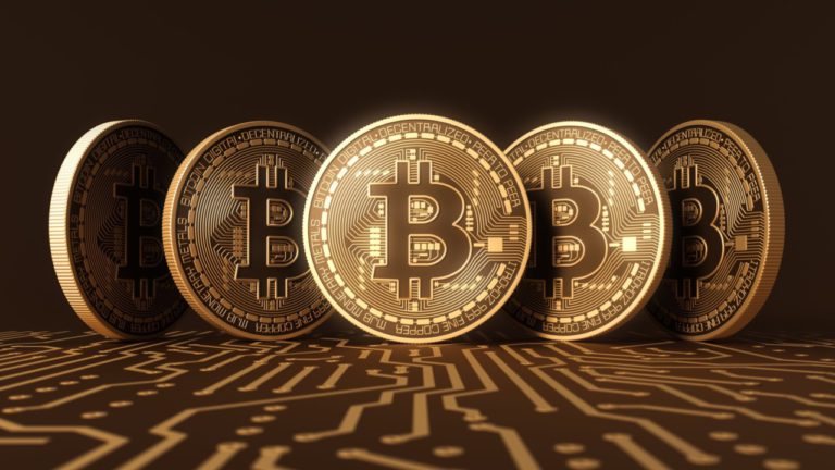 Siapa Pemilik Bitcoin Terbanyak Saat Ini?