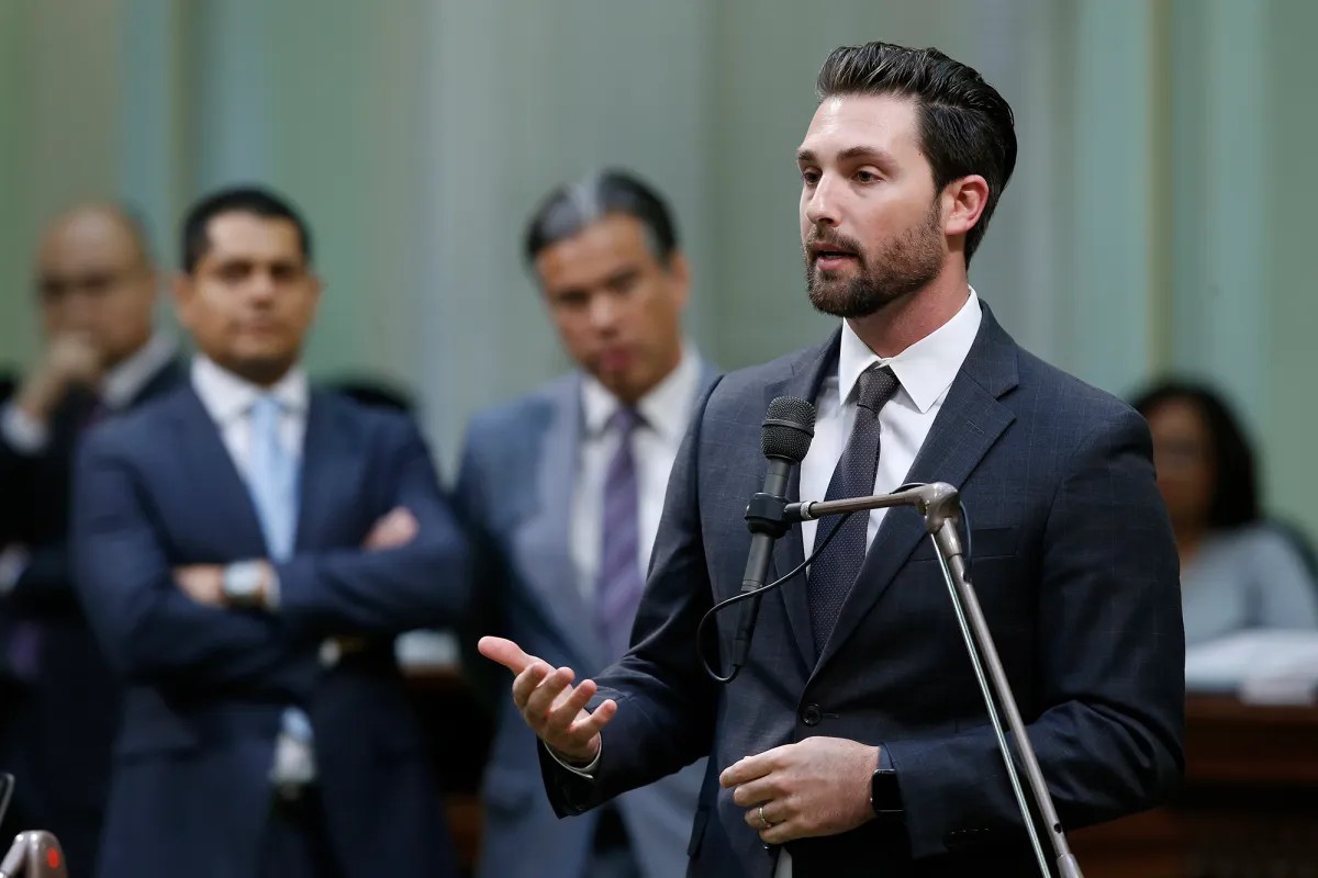 Ian Calderon Berlaga di Pemilihan Gubernur California, Janjikan Bitcoin di Neraca Negara?