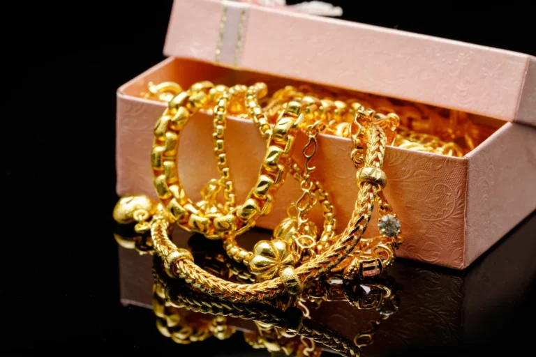 5 Ways to Tell Whether Gold Is Real or Fake